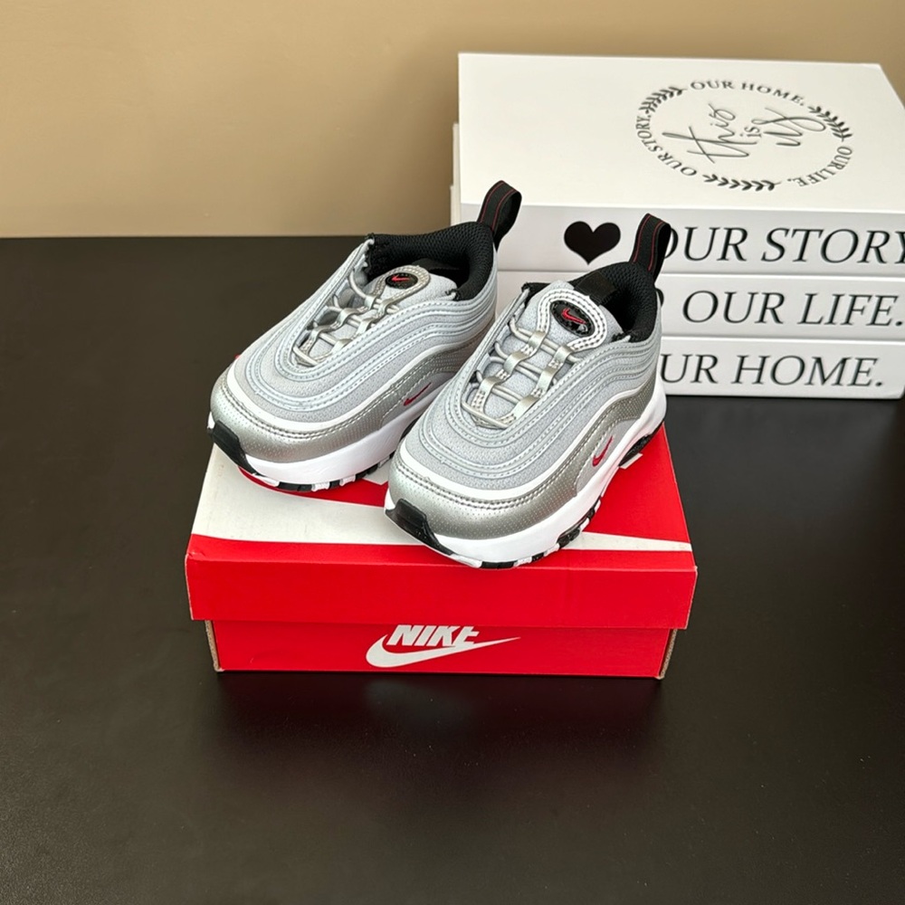 Toddler Nike Air Max 97 in size 6C